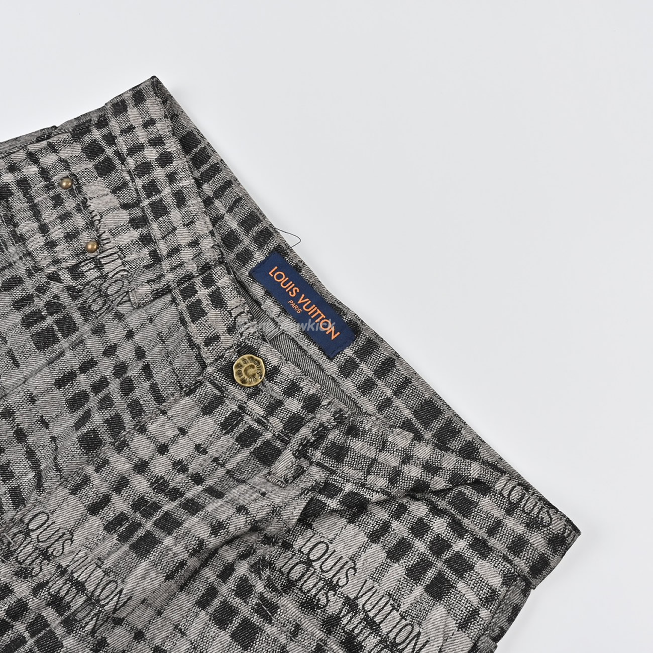 Louis Vuitton 1v 24ss Grey Checkerboard Printed Denim Shorts (3) - www.newkick.org